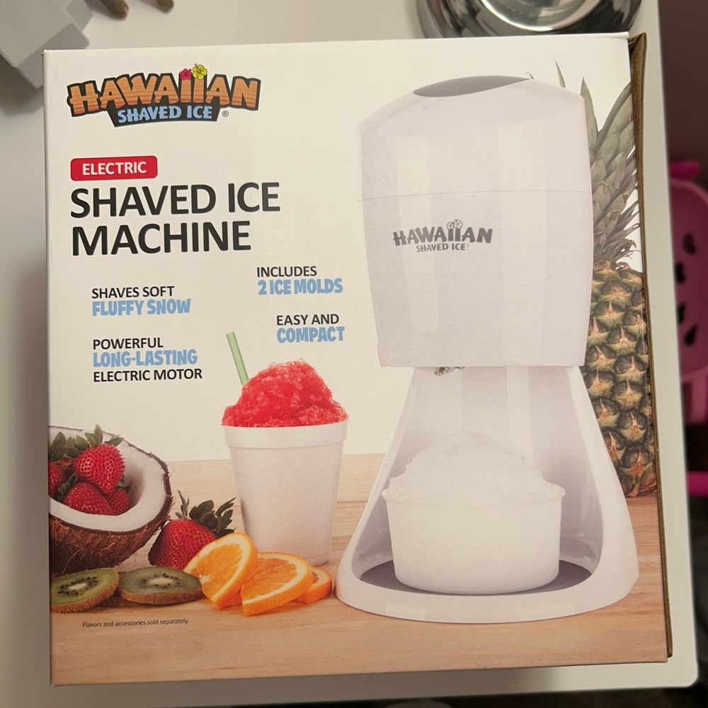 Hawaiian Shaved Ice Snow Cone Machine - Picture 2 of 6